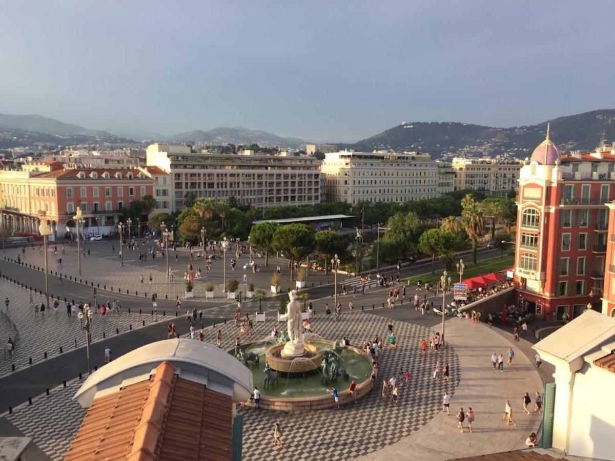 Apartment On Place Massena นีซ ภายนอก รูปภาพ